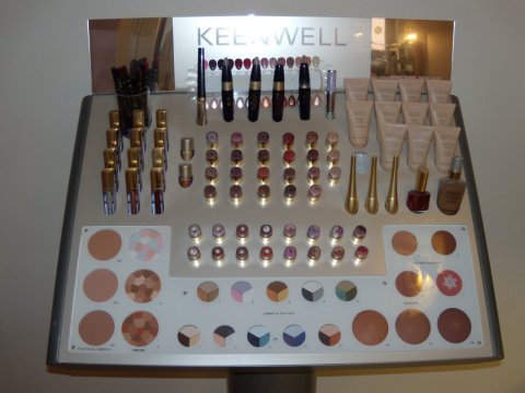 Tester dekorativní kosmetiky Keenwell